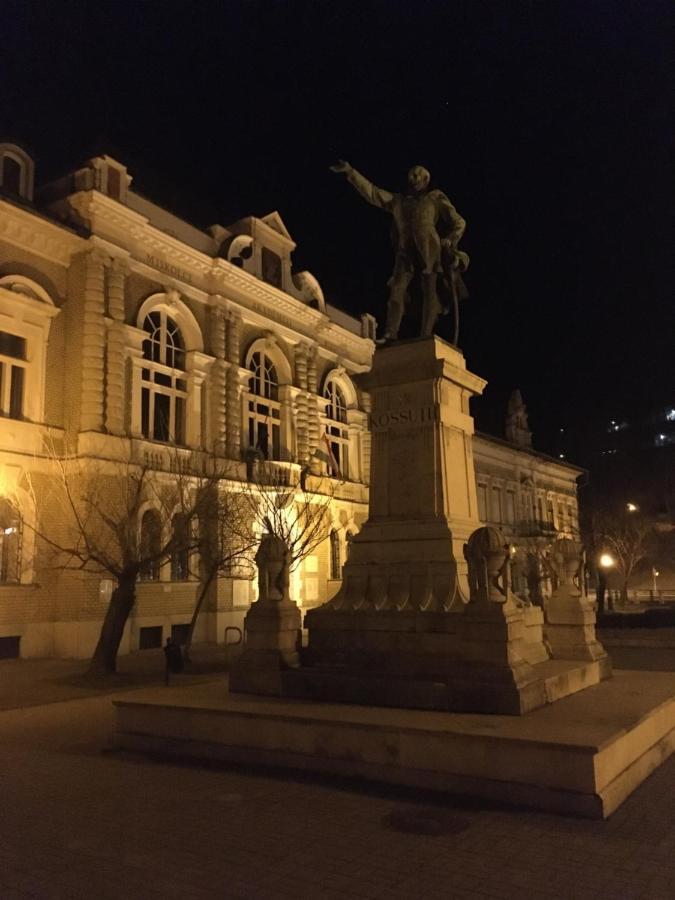 Czingu-Lak Daire Miskolc Dış mekan fotoğraf
