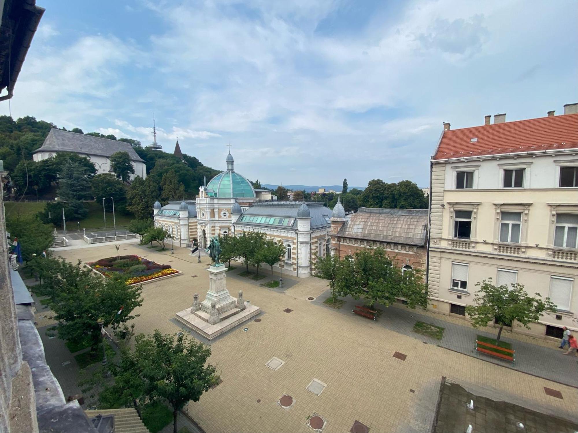 Czingu-Lak Daire Miskolc Dış mekan fotoğraf