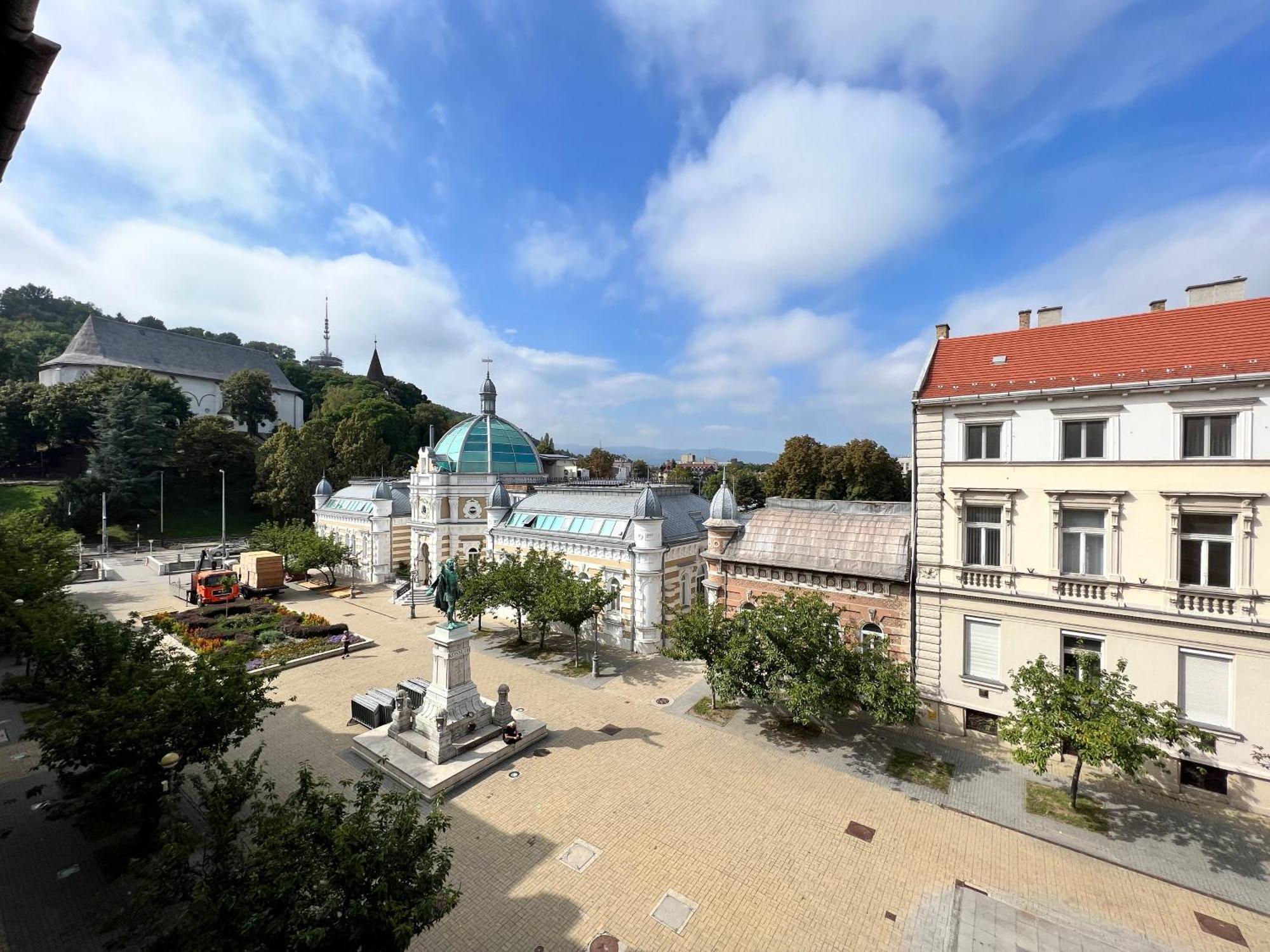 Czingu-Lak Daire Miskolc Dış mekan fotoğraf